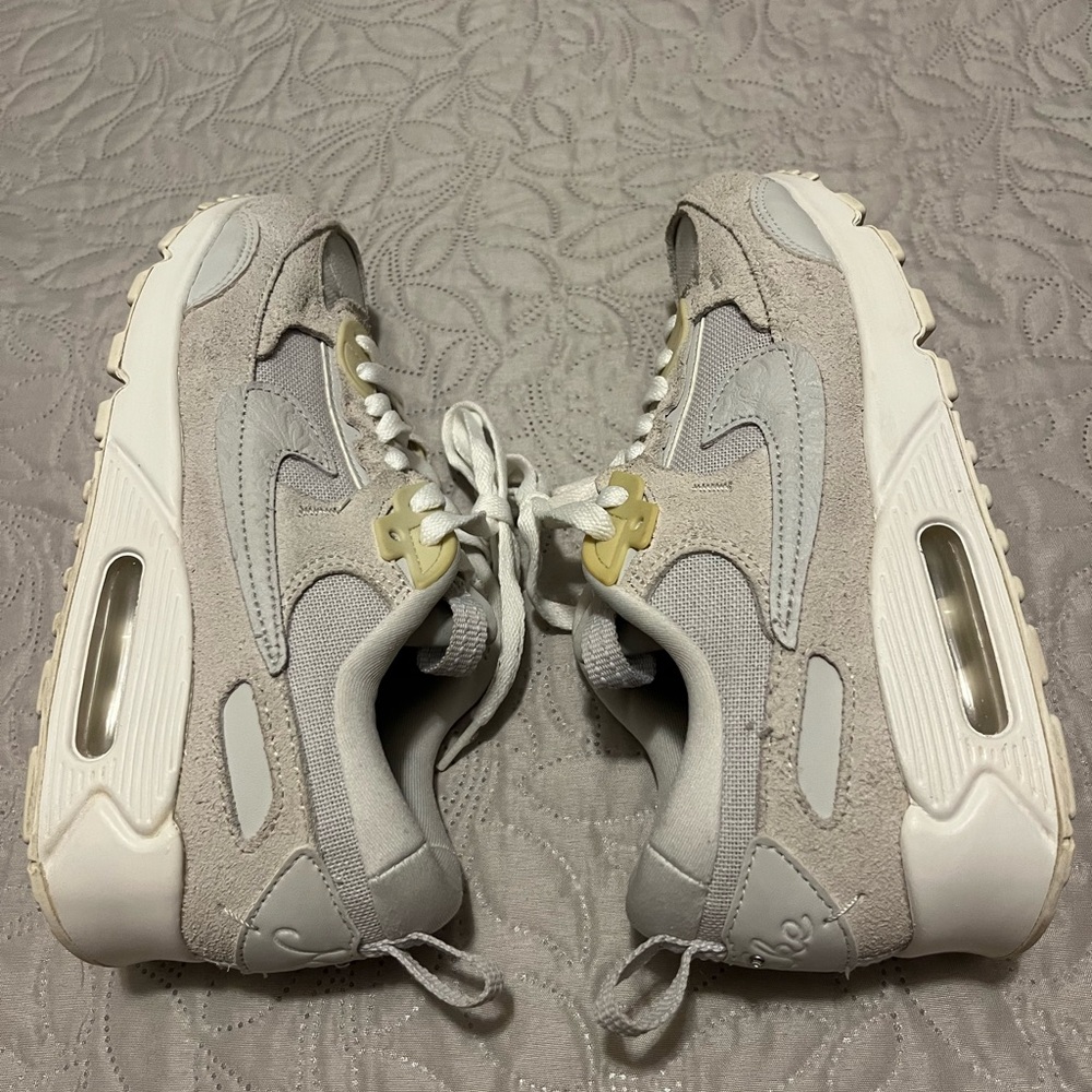 Nike Women's Light Gray Suede & Mesh Sneakers